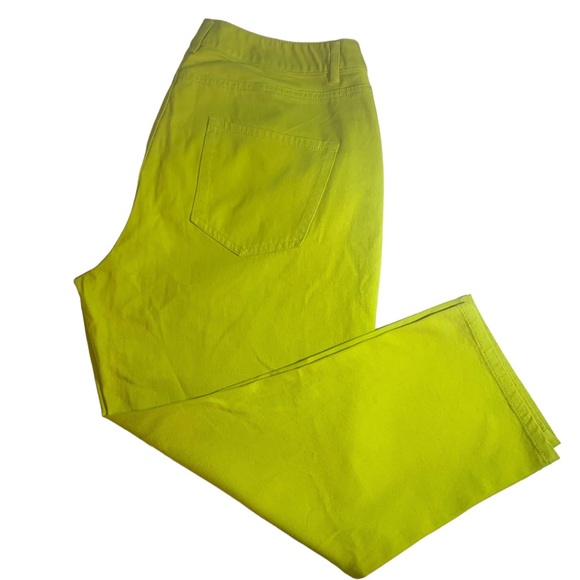 Coldwater Creek/green/cropped pants/trendy color - Picture 1 of 5